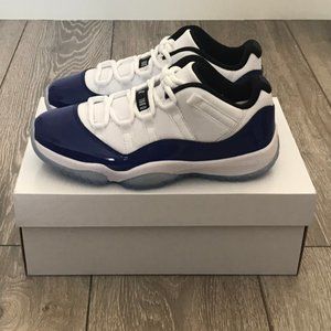 Nike Air Jordan 11 Retro Low White Concord